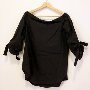 Aritzia Off-The-Shoulder Top